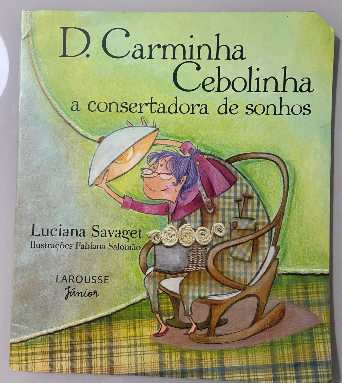 Livro D. Carminha Cebolinha