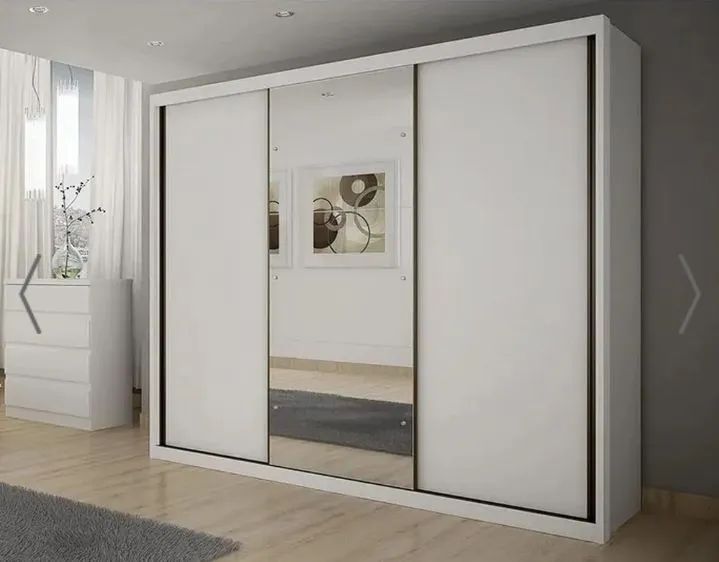 Guarda roupa casal Branco 