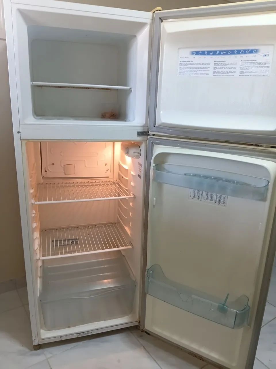 Geladeira gelo seco