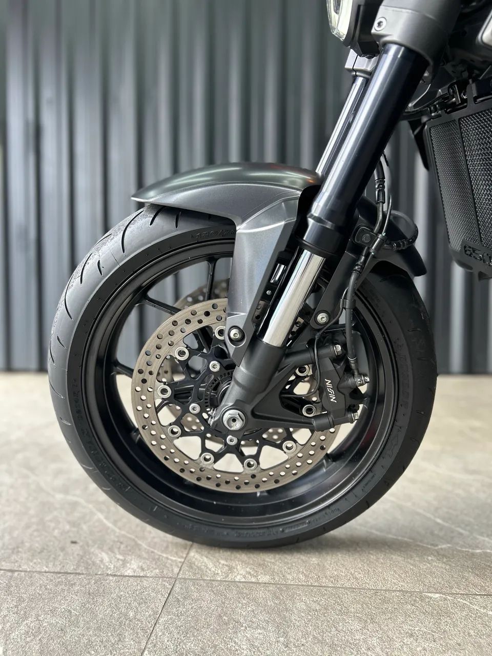 CB 650R 2024  - Foto 5