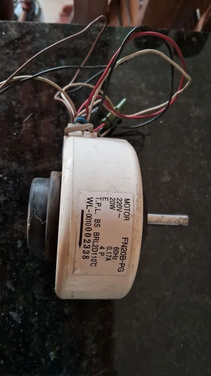 Motor evaporadora Gree modelo FN20B-PG usado - Foto 3