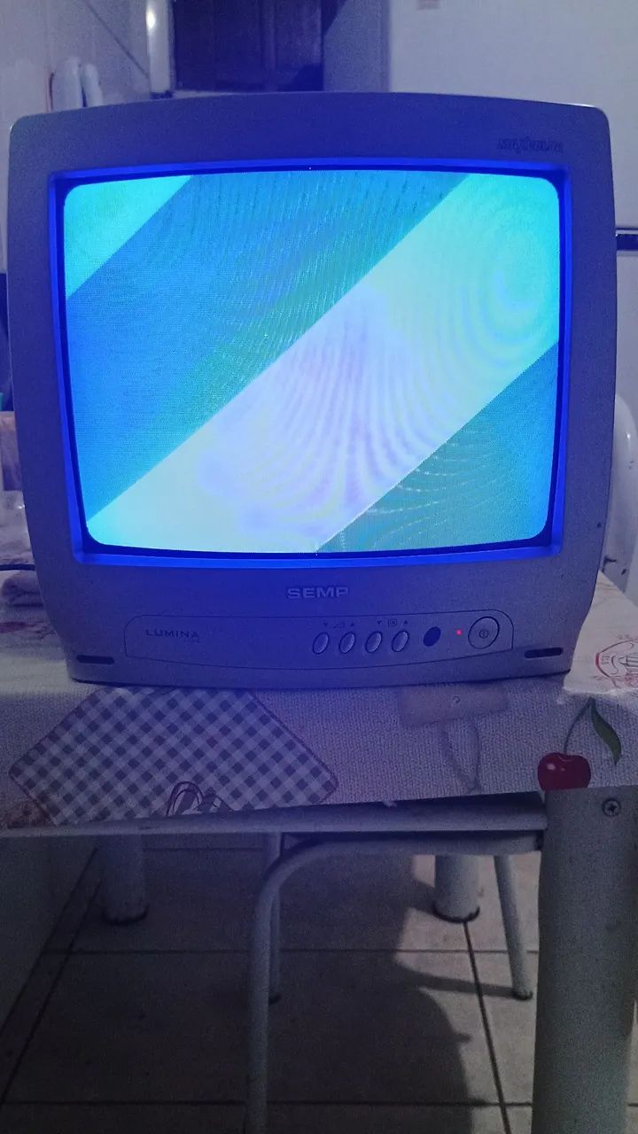 Televisão 14 polegadas Semp 