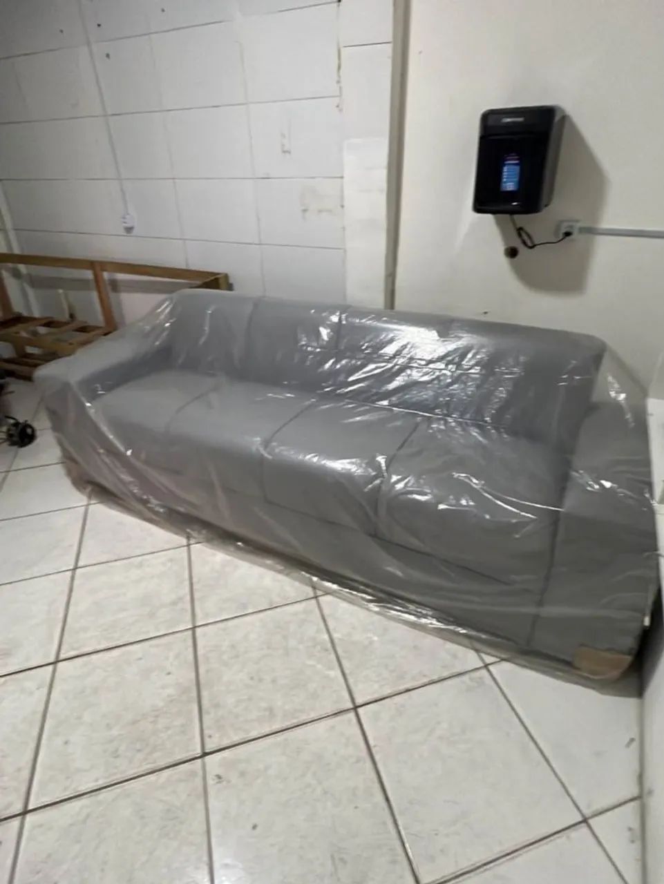 Sofá 4 lugares 