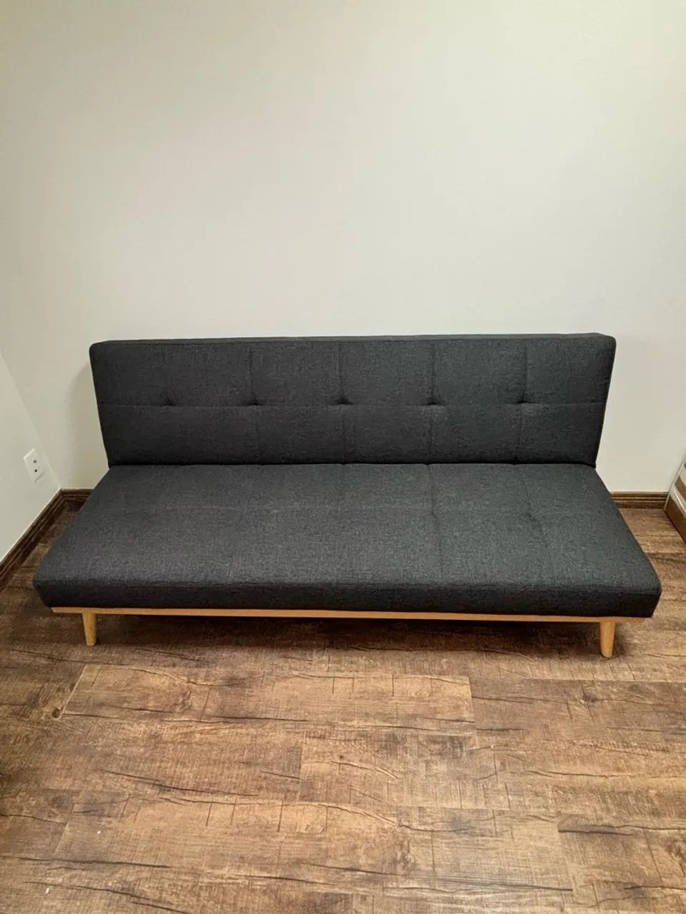 Sofá Cama 3 Lugares Casal Cinza Escuro  - Foto 2