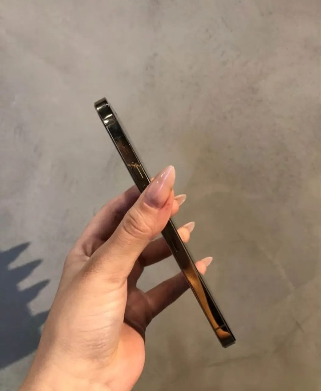 Iphone 12 pro max novo perfeito  - Foto 4