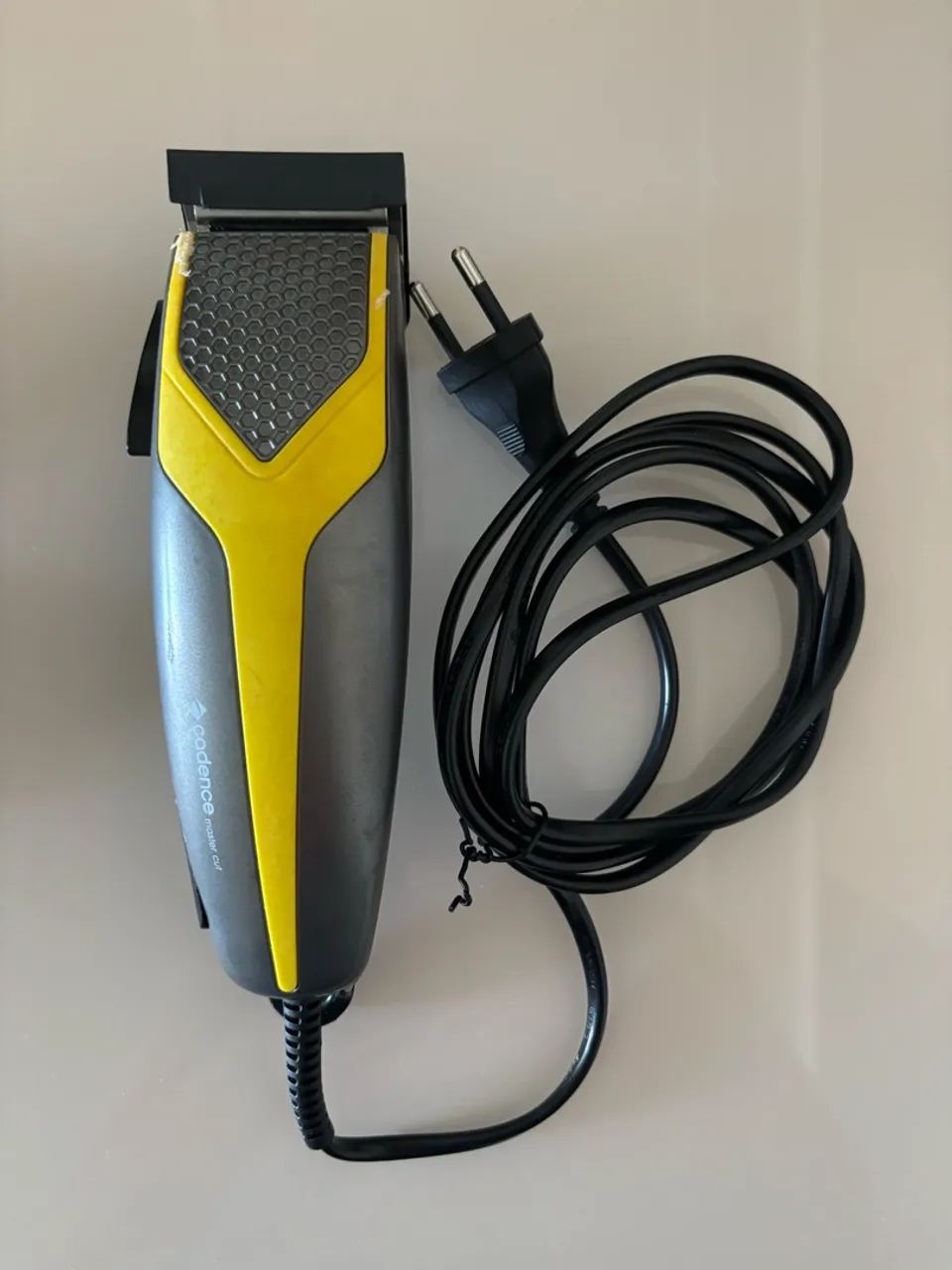 Máquina de cortar o cabelo - Foto 3