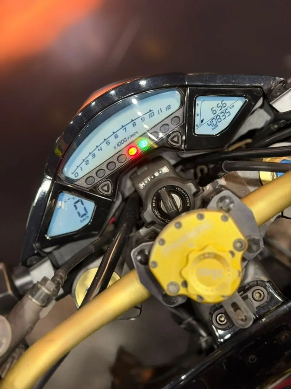 HONDA CB 1000R 2014 - Foto 3