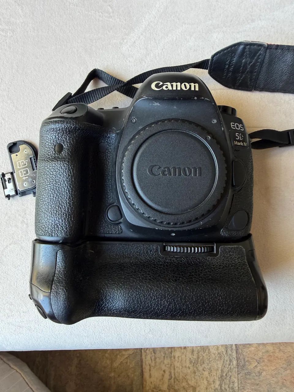 Corpo de câmera cânon 5D mark IV  - Foto 4