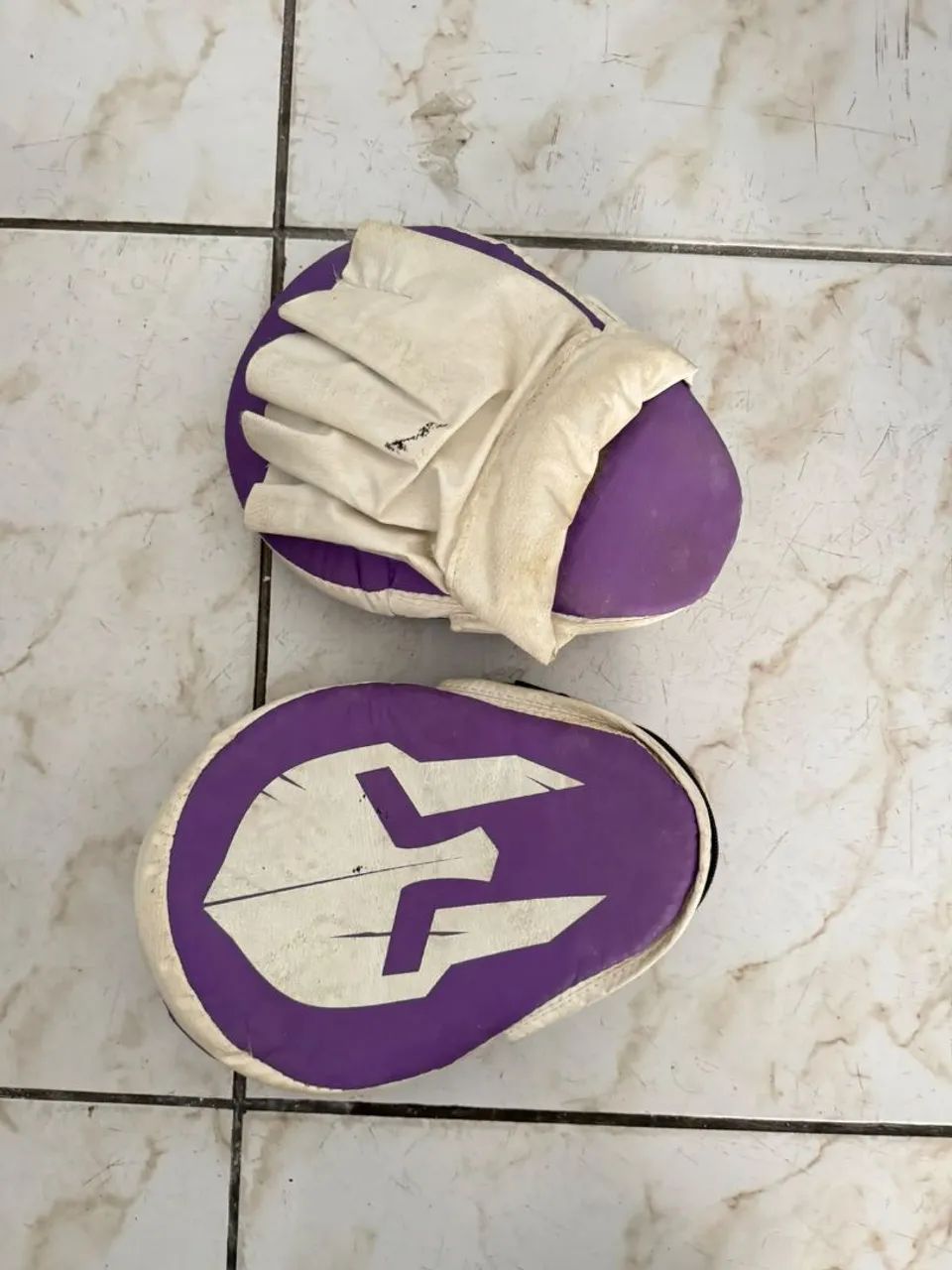 Manoplas  - Foto 2