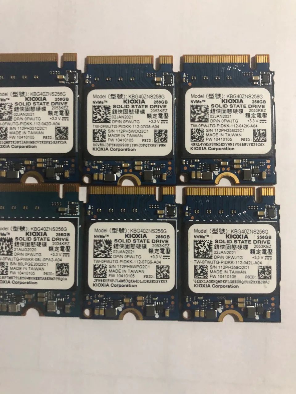 KIT 6x SSD NVMe 256GB KIOXIA 