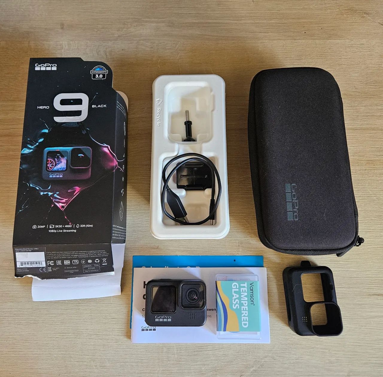 Câmera GoPro 9 com caixa