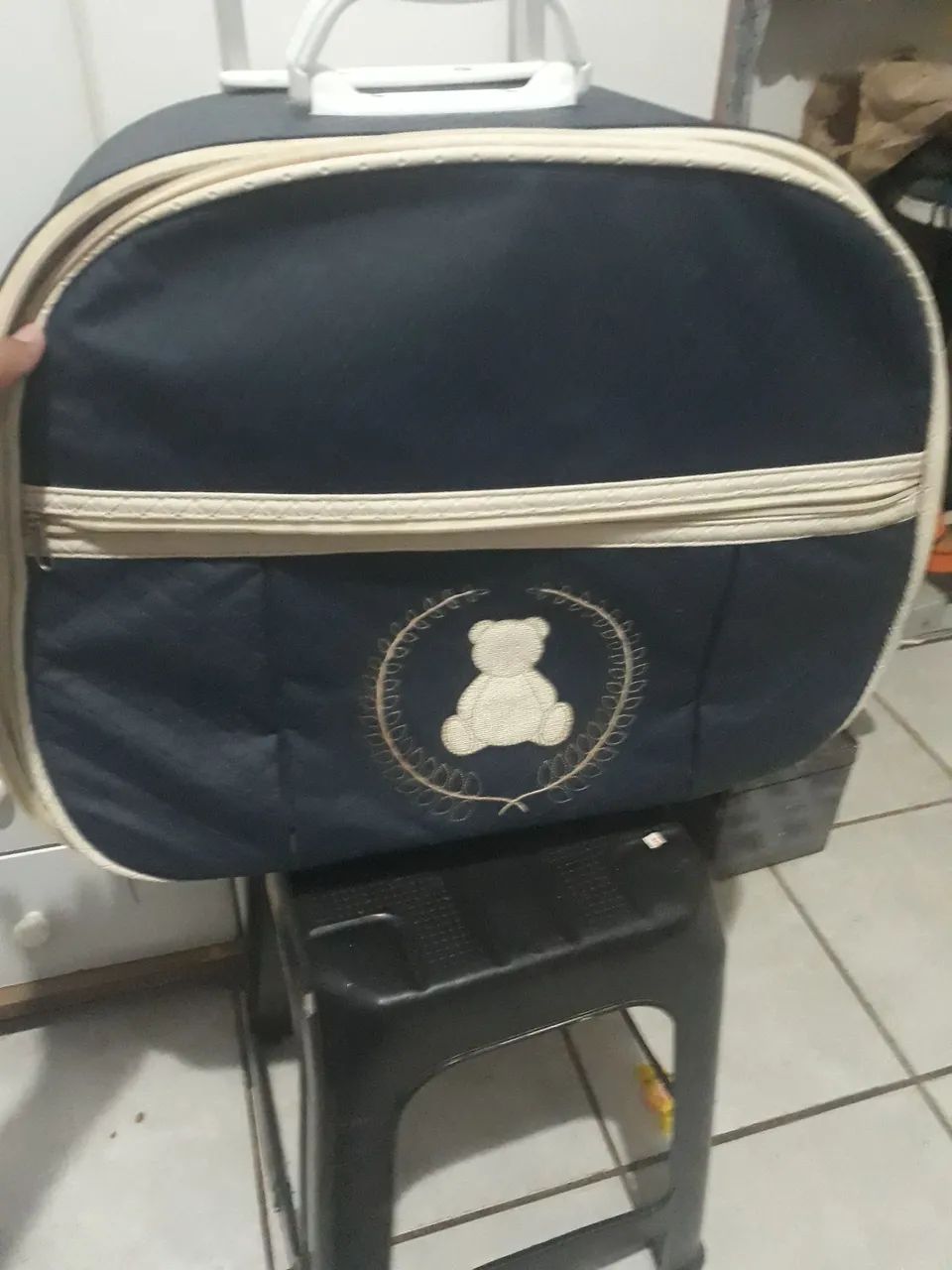 Mochila maternidade com rodinhas - Foto 5