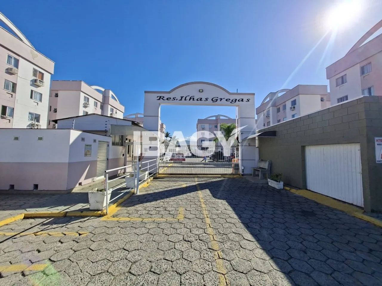 Excelente Apartamento 3 dormitório(s) em Aririú - Palhoça