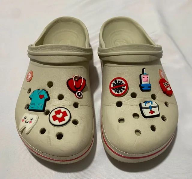 sandália Crocs Crocband Clog - original - Foto 4