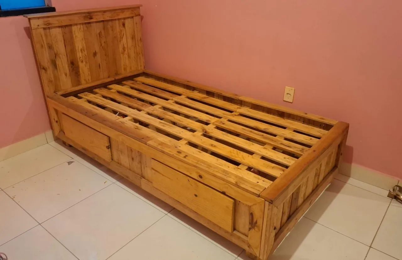 Cama madeira