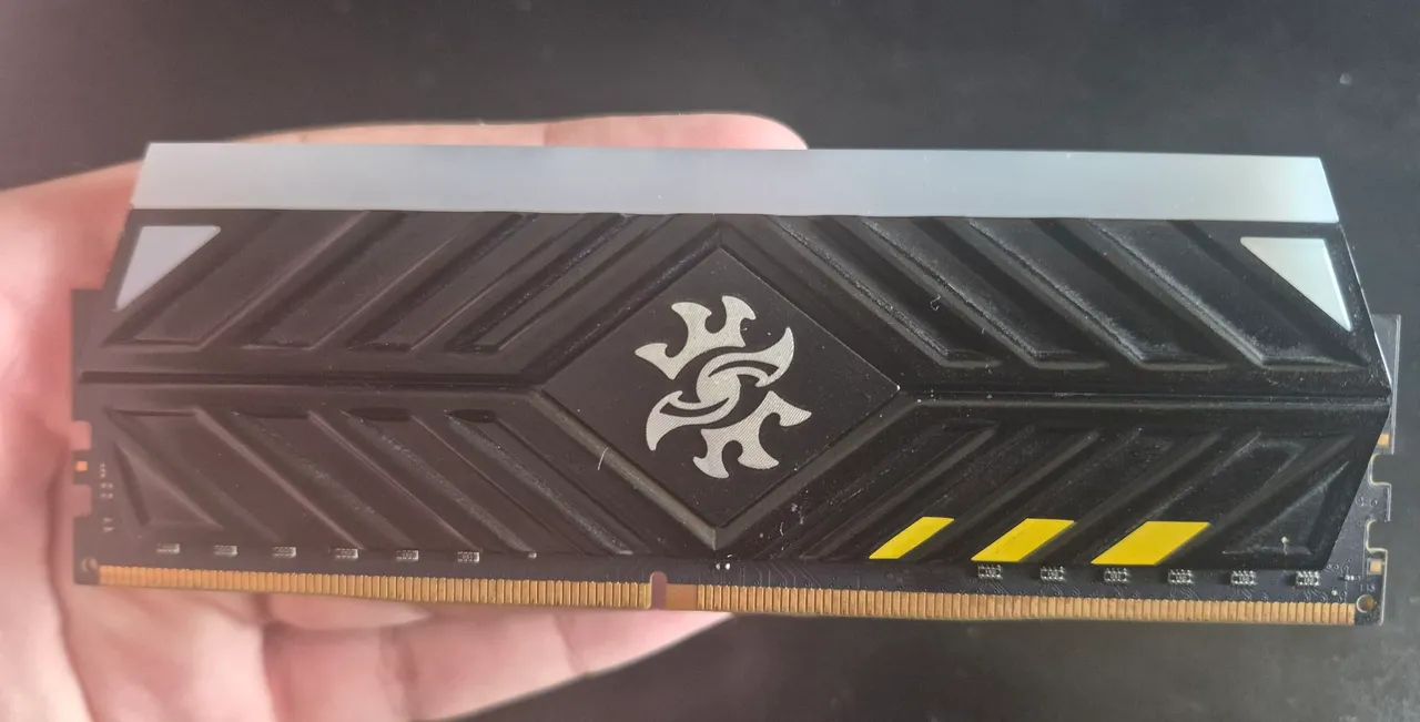 Memoria Usada DDR4 XPG TUF 8gb 3000mhz SEM CAIXA - Foto 3