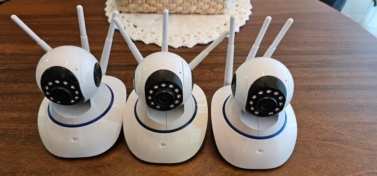 Kit de 3 câmeras de segurança - Câmeras e Filmadoras - Joaçaba