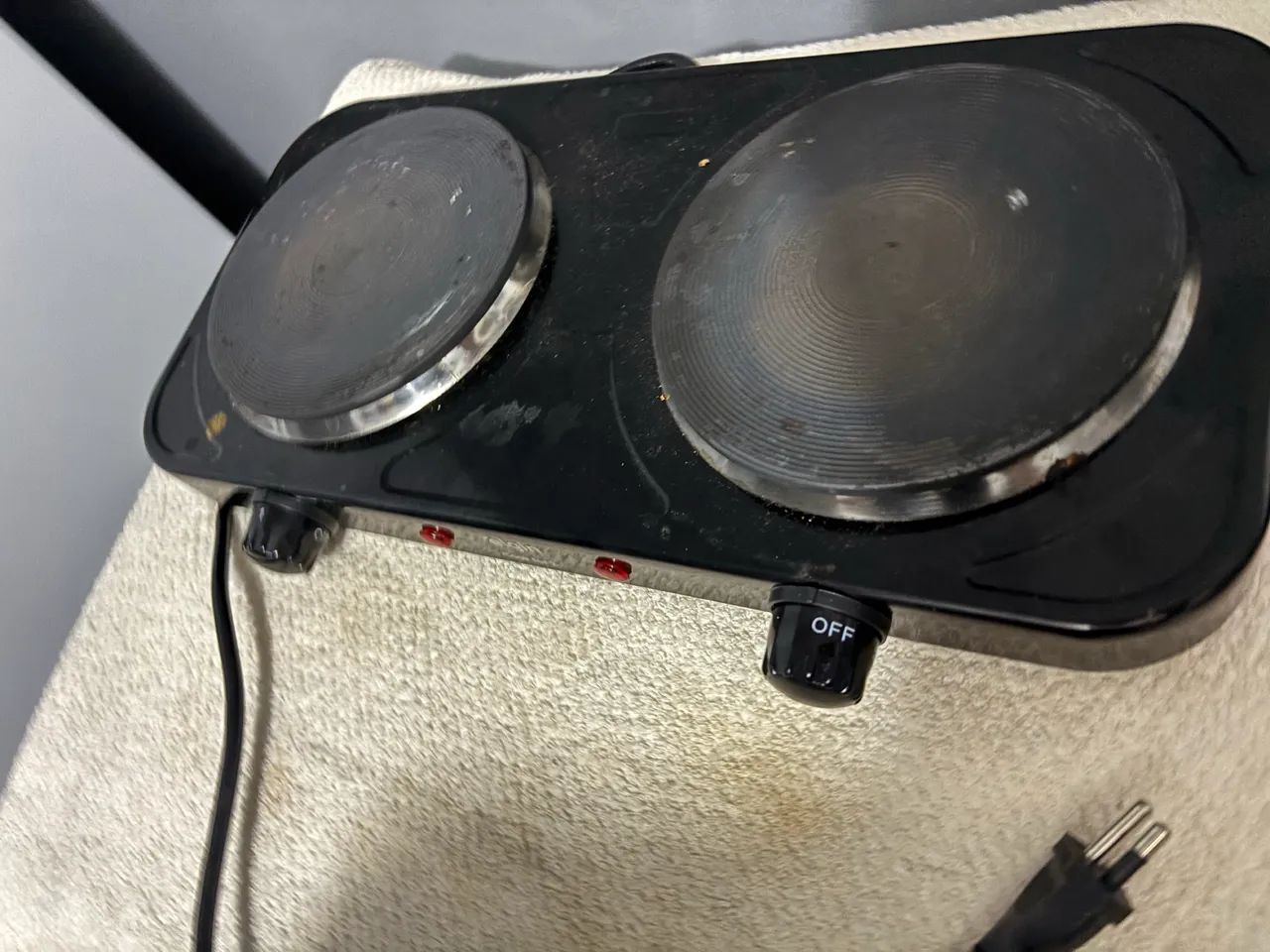 Vendo fogão elétrico 2 bocas  - Foto 3