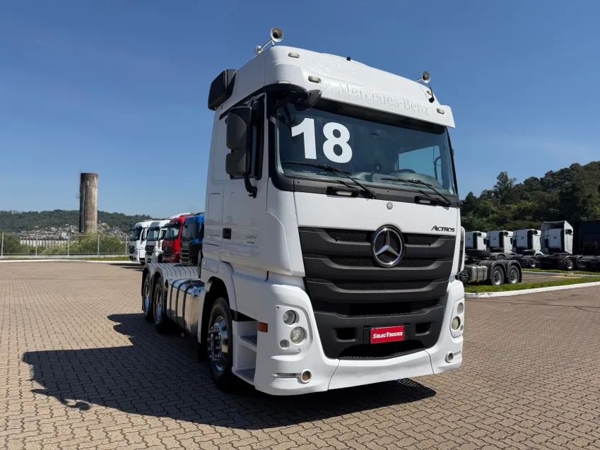 Mercedes-Benz Actros 2651 S 6x4 | Selectrucks