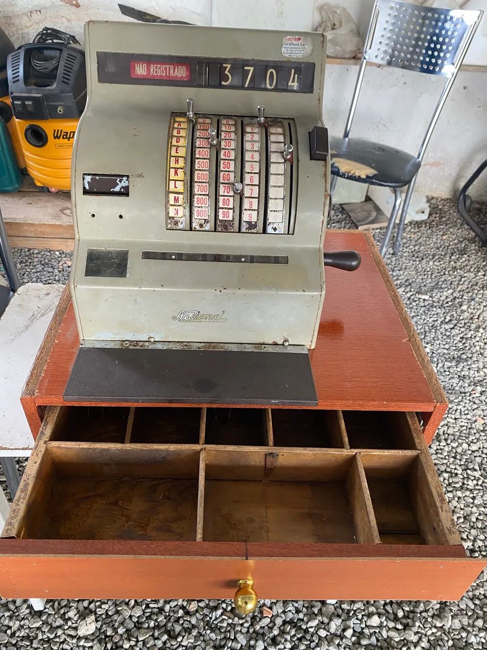 Máquina registradora antiga  - Foto 3