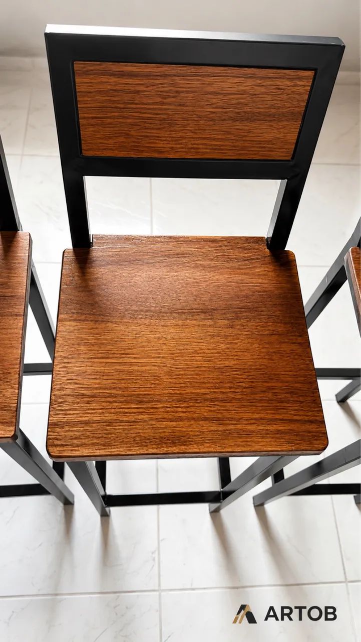 Banqueta de modelo industrial. - Foto 3