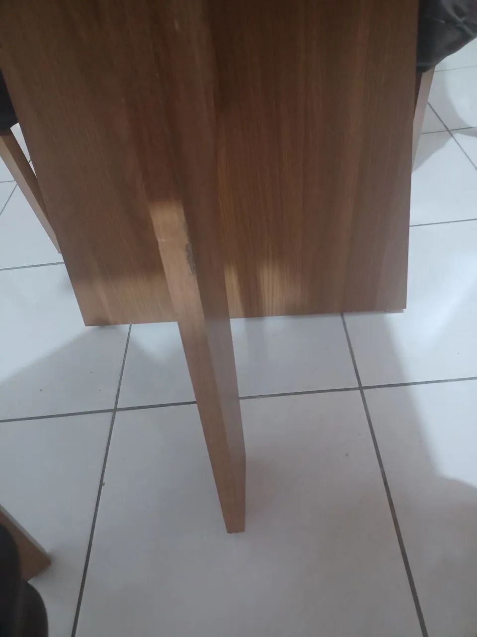 Mesa com 4 cadeiras estofadas - Foto 5