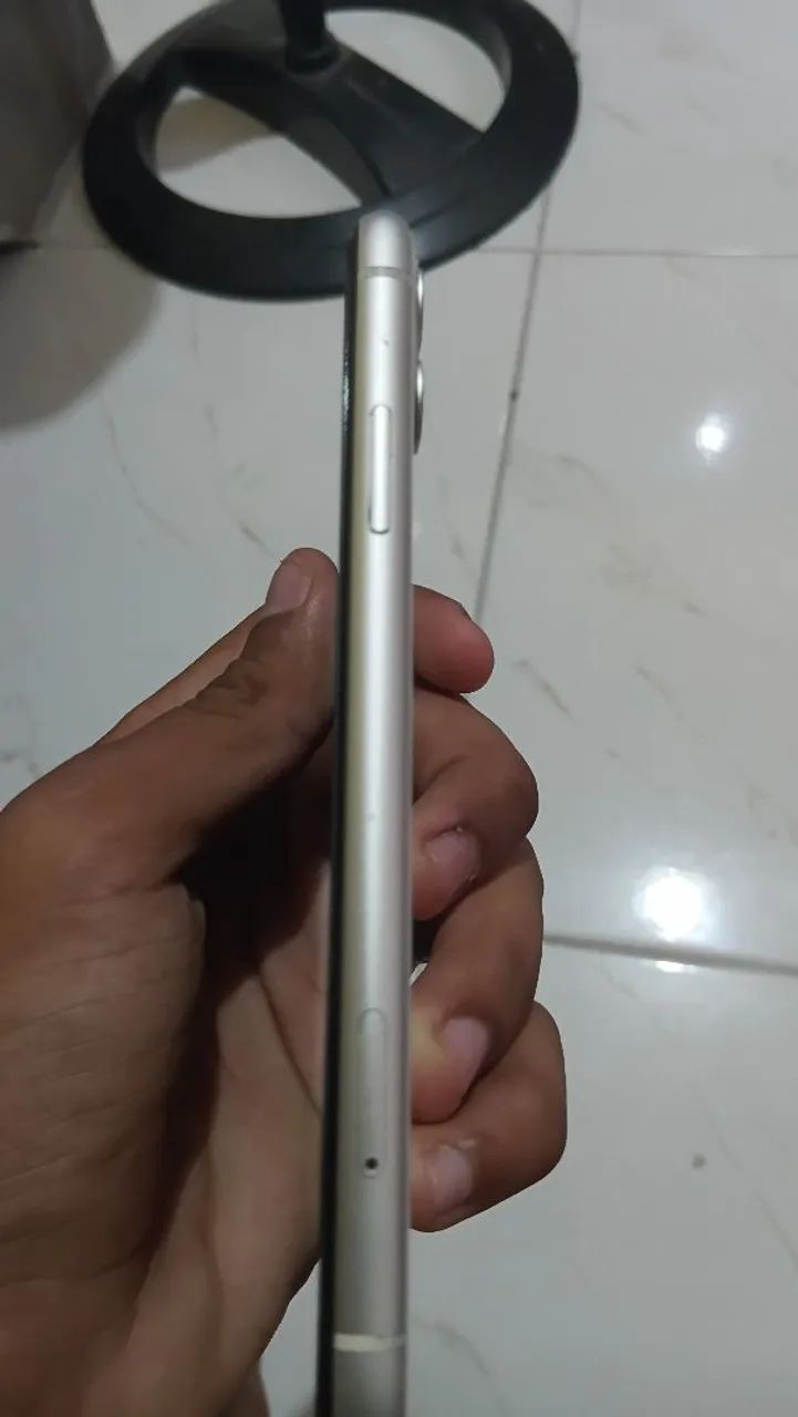 IPHONE 11 64 GB  - Foto 4