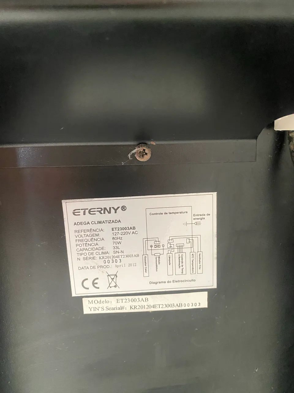 Vendo adega de 10 garrafas  - Foto 2