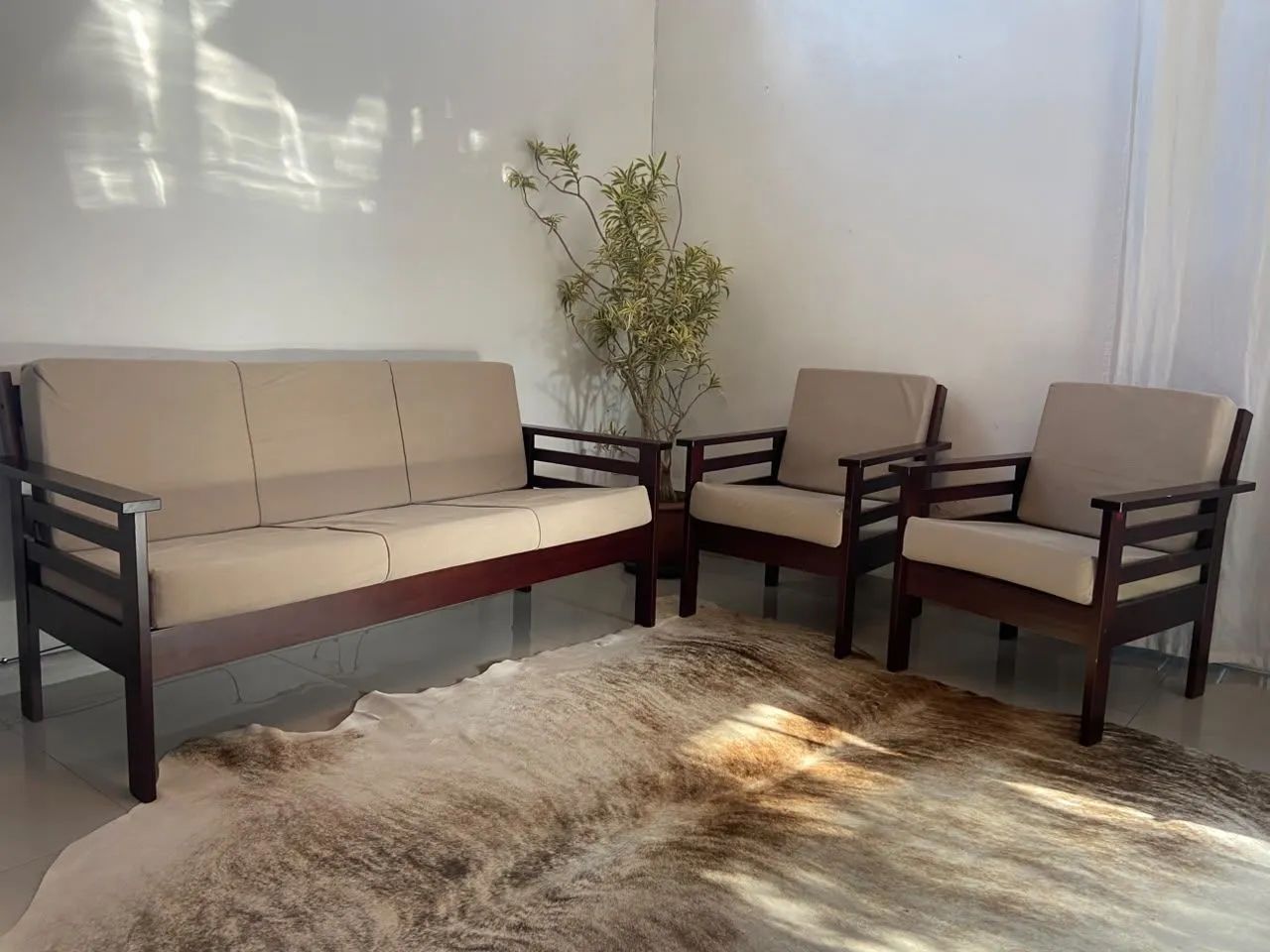 Conjunto Sofá em Madeira  - Foto 3
