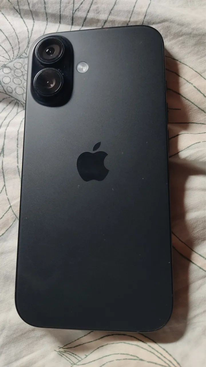 Vendo IPhone 16 Preto 128gb - Foto 3