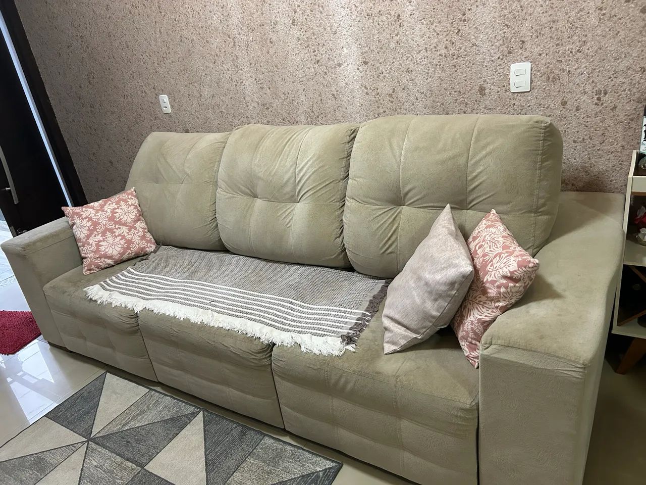 Sofa 3 lugares  - Foto 2