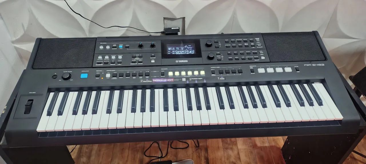 Teclado musical Yamaha 
