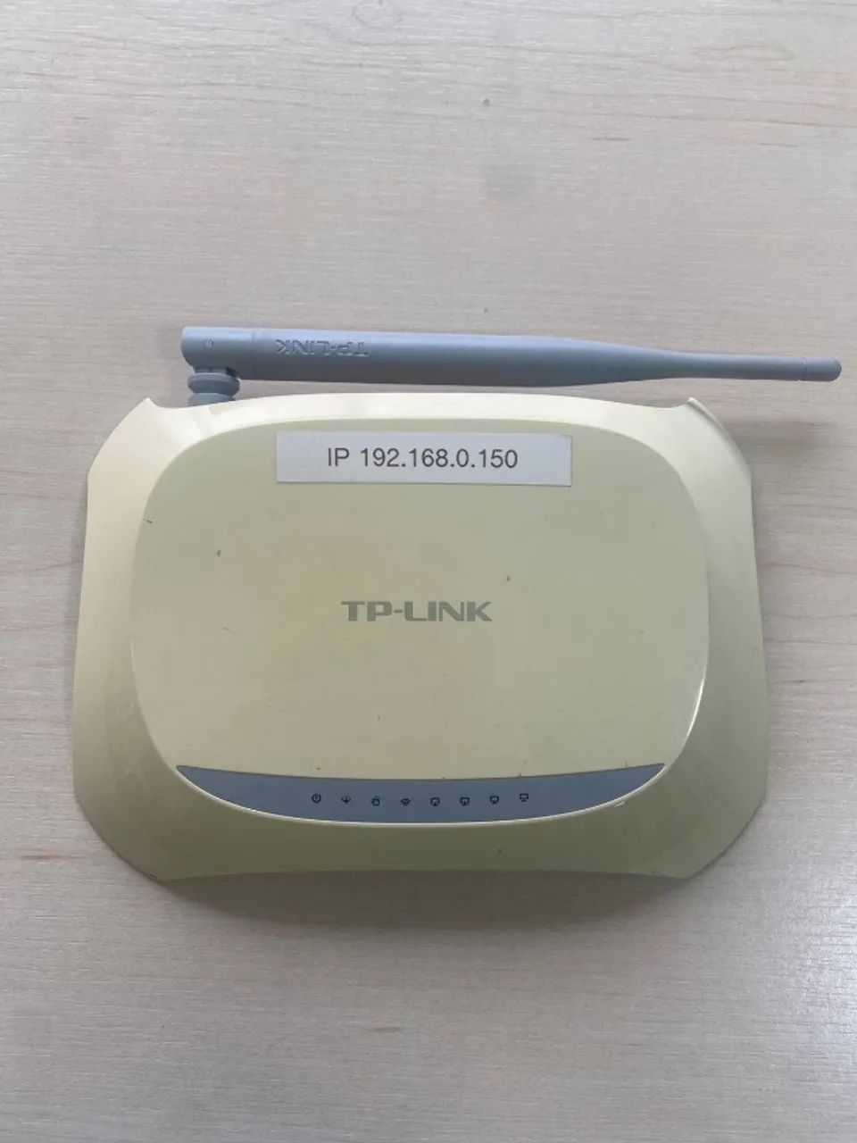 TP-LINK Modelo: TD-W8901N 