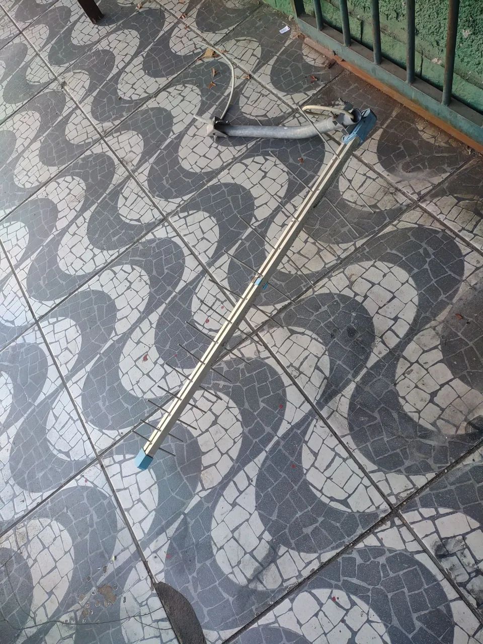 Vendo Antena Escama de Peixe - Foto 2