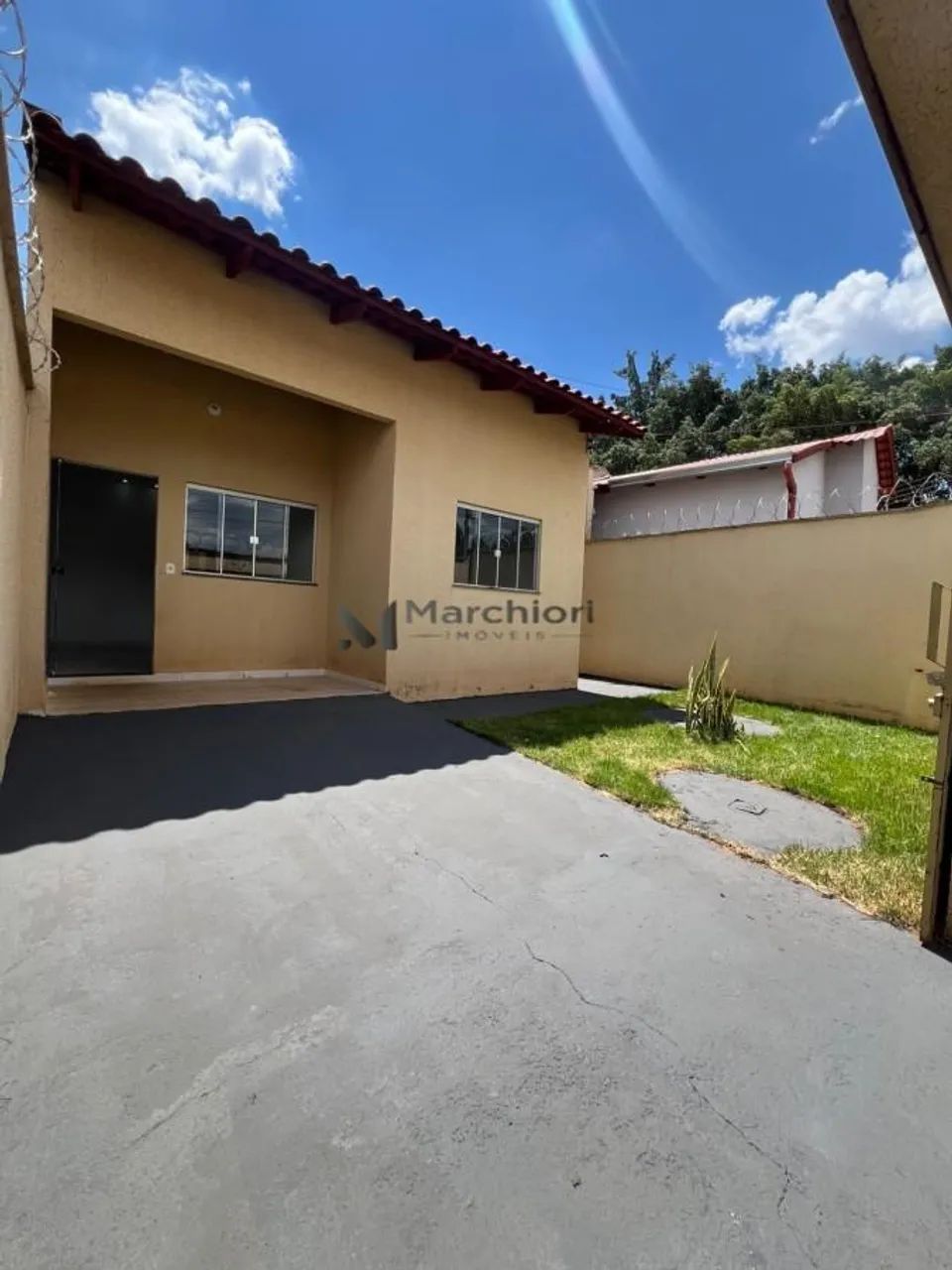 Ágio de Casa 2 Quartos com Suíte no Setor Maysa 2  Trindade