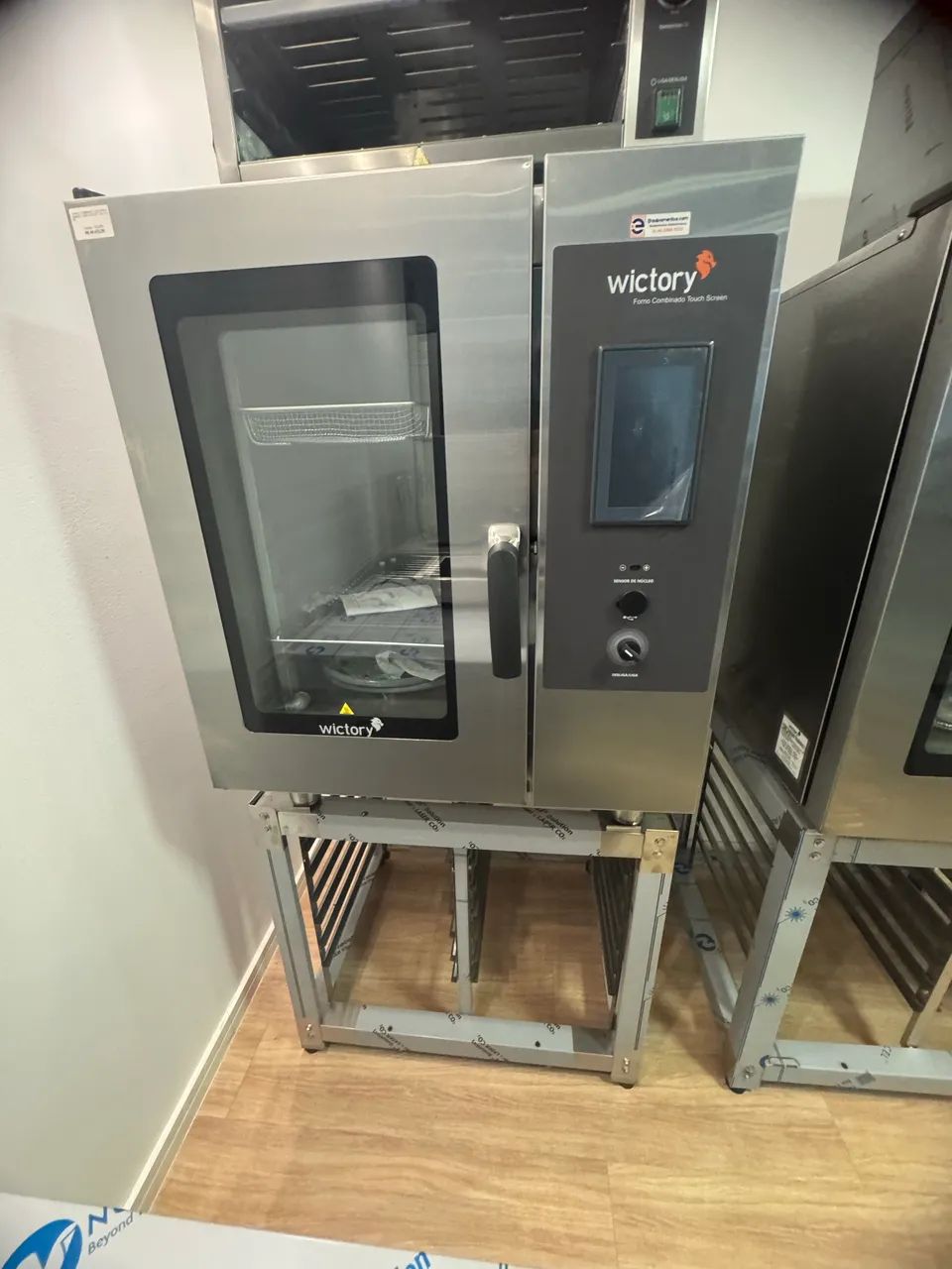 Forno Combinado 8 gns programável com cavalete novo  - Foto 3