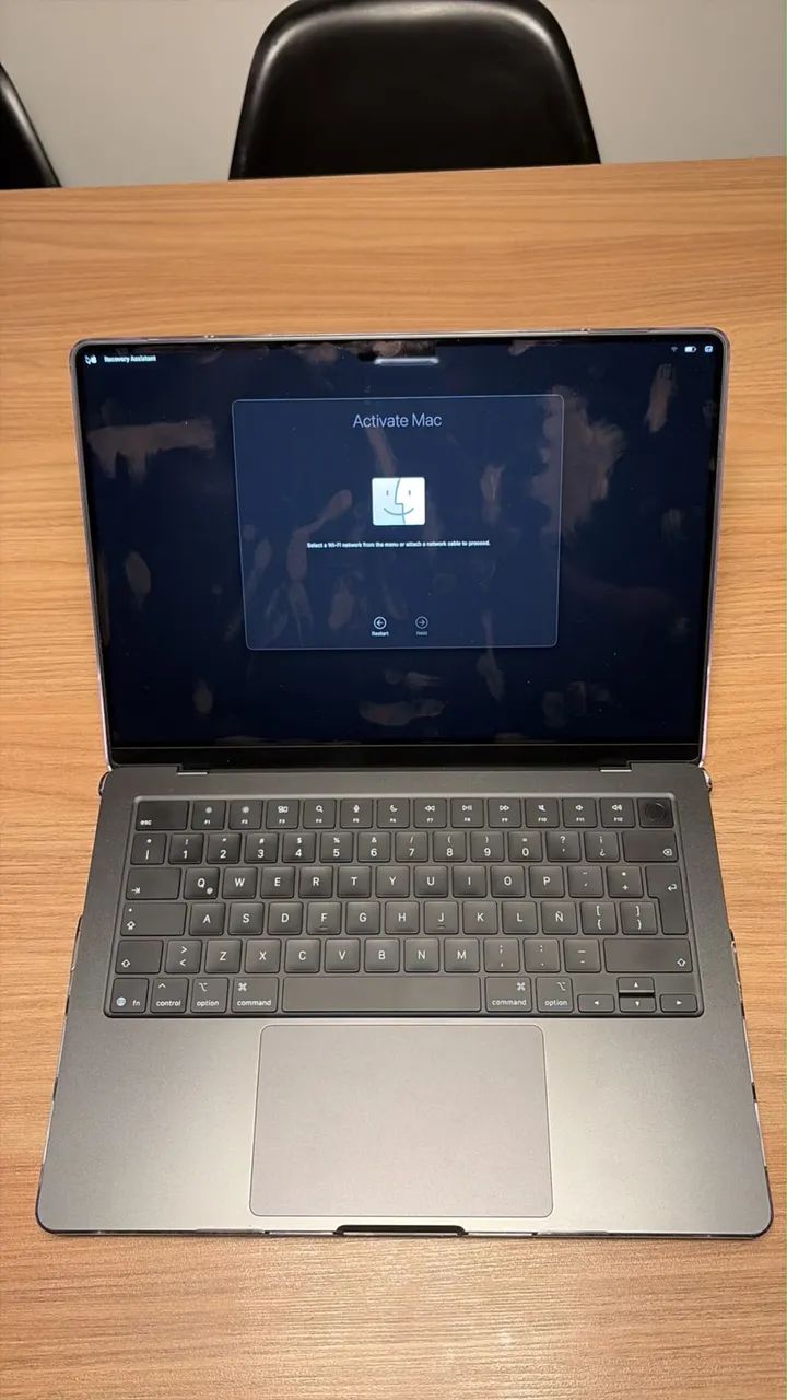 MacBook PRO M5 16/512GB NA GARANTIA - Foto 3