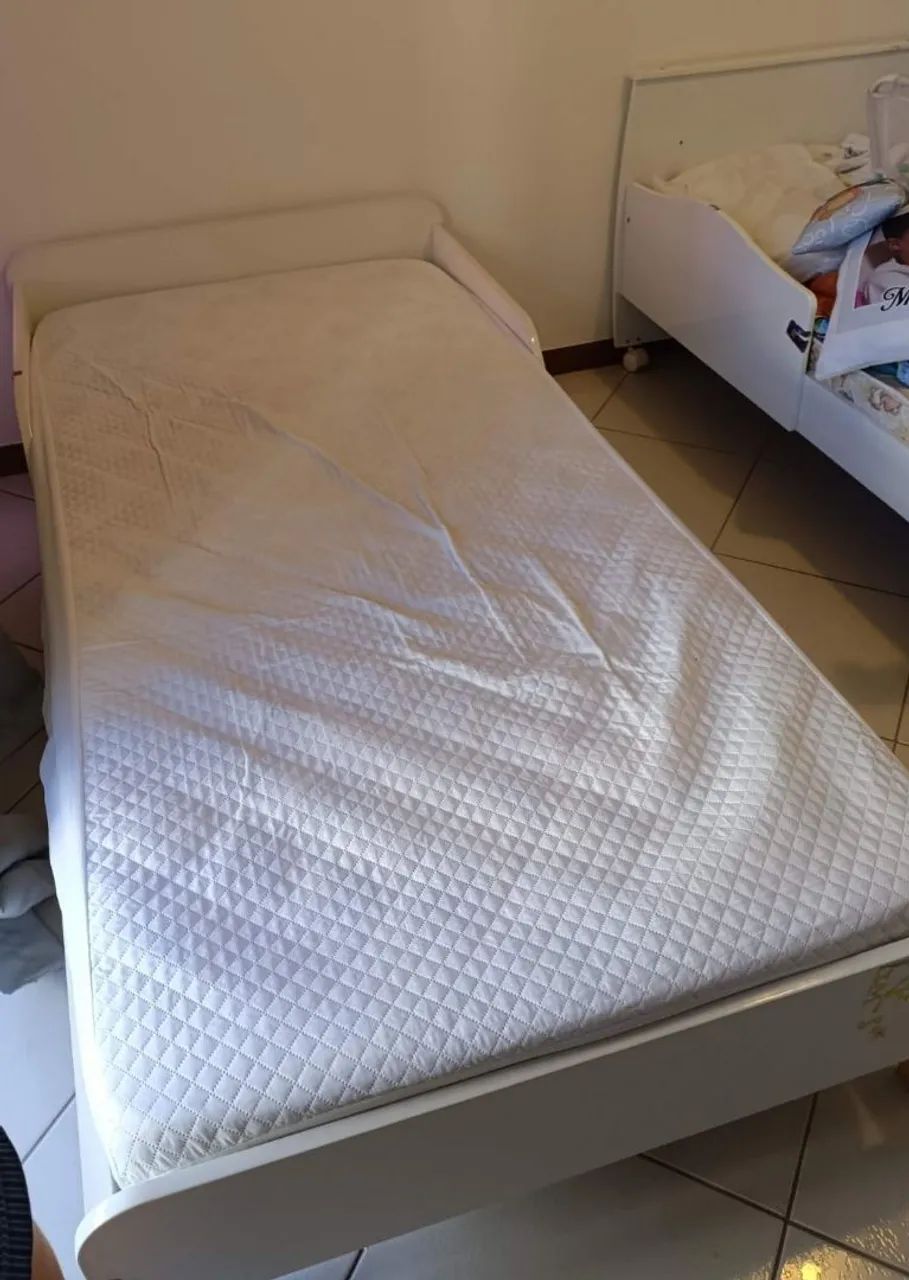 Cama solteiro montessoriana ou não com pés  - Foto 3