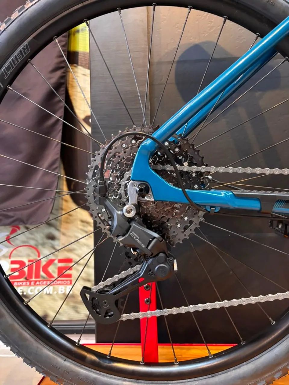 Bicicleta A29 Sense React comp Shimano Cues 11V Aqua/Prata - Foto 2