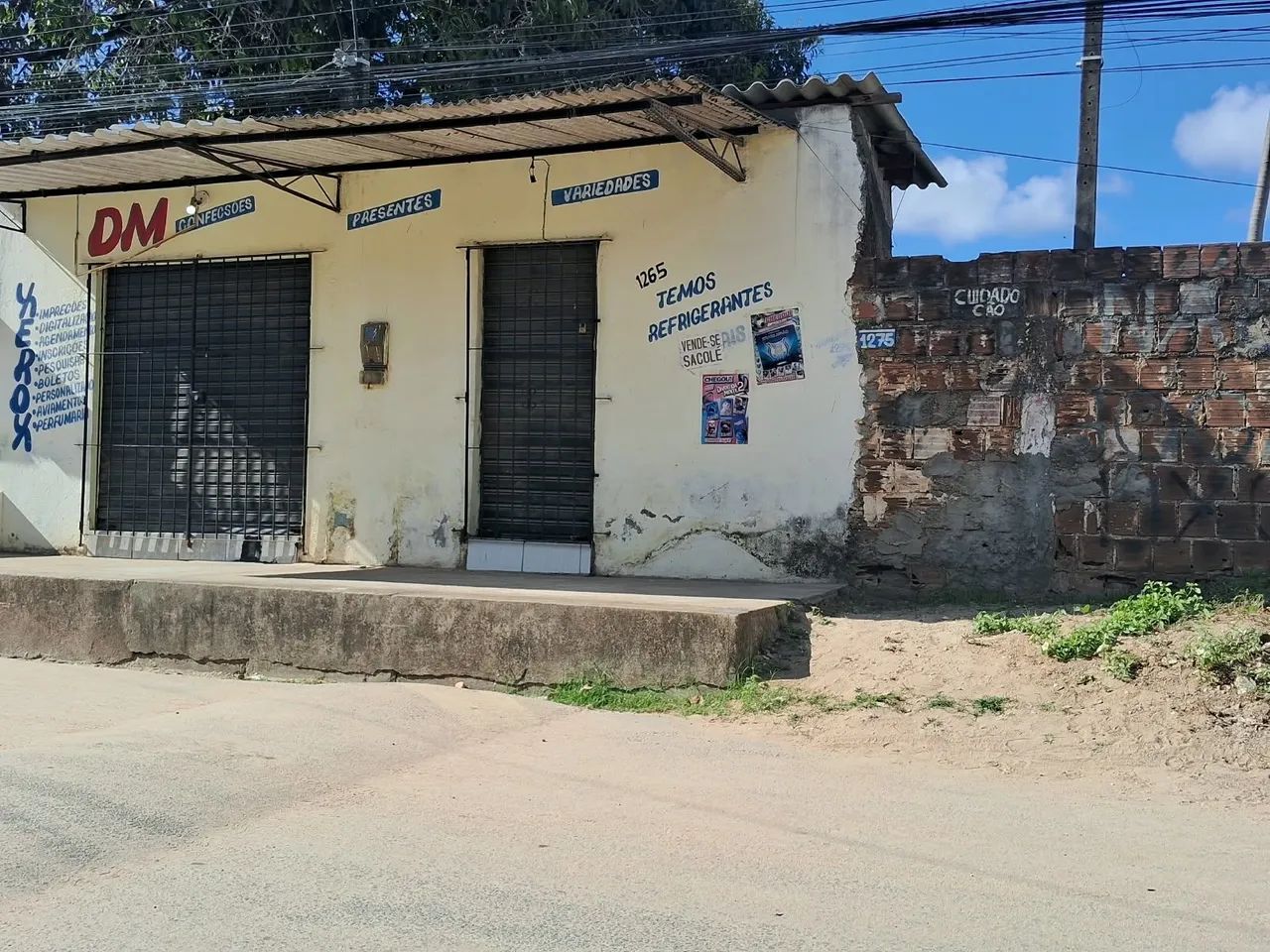 Ponto comercial com terreno para ampliação 