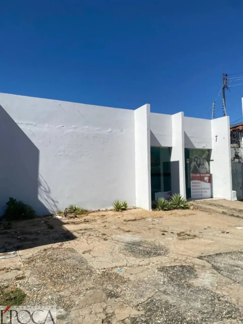 CASA COMERCIAL NO CENTRO SUL