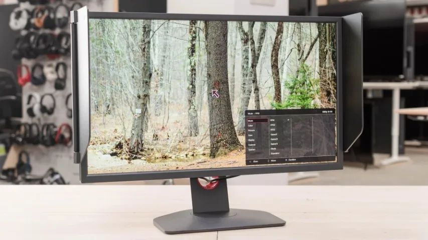 中古　BENQ XL2546K　フルHD　240HZ　DyAc＋ Monitor Benq XL2546K, 240HZ, Dyac + ( usado por 1 ano