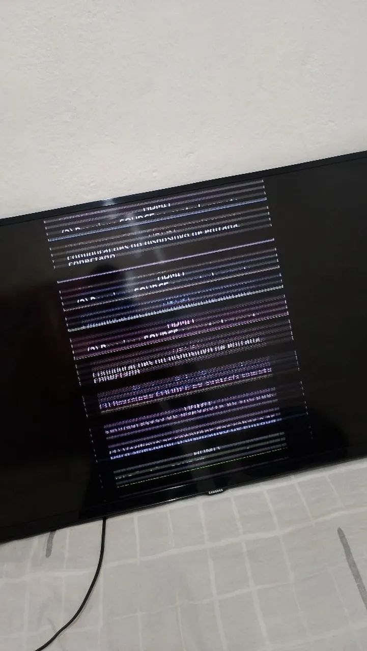 Vendo TV Samsung 43 polegadas (Não é Smart) está funcionando  - Foto 3