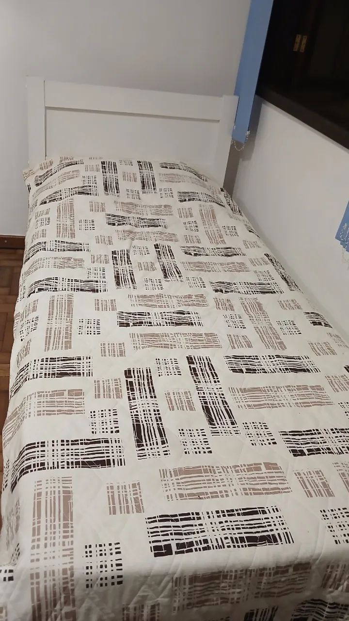 Bicama de solteiro com colchões
