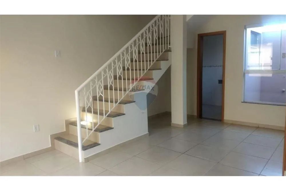 Sobrado com 2 dormitórios para alugar - Foto 2