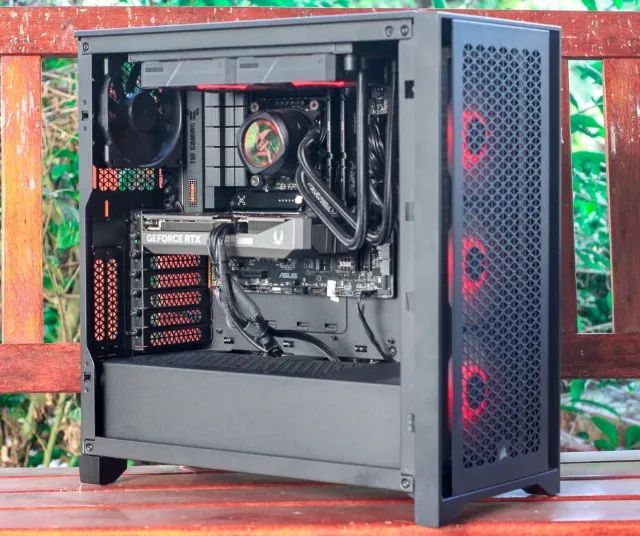 i7 12700K - 32GB - RTX 5060Ti - Foto 2