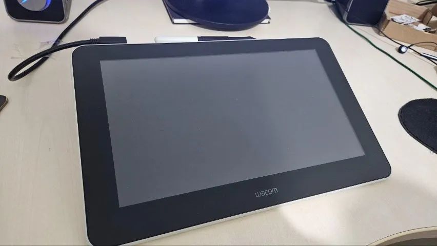 Wacom One 13 com Tela/ Preço Baixo! - Periféricos e Acessórios de