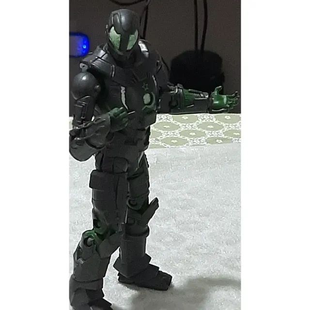 Action Figure Titanium Man  Iron Man  2008 - Foto 3