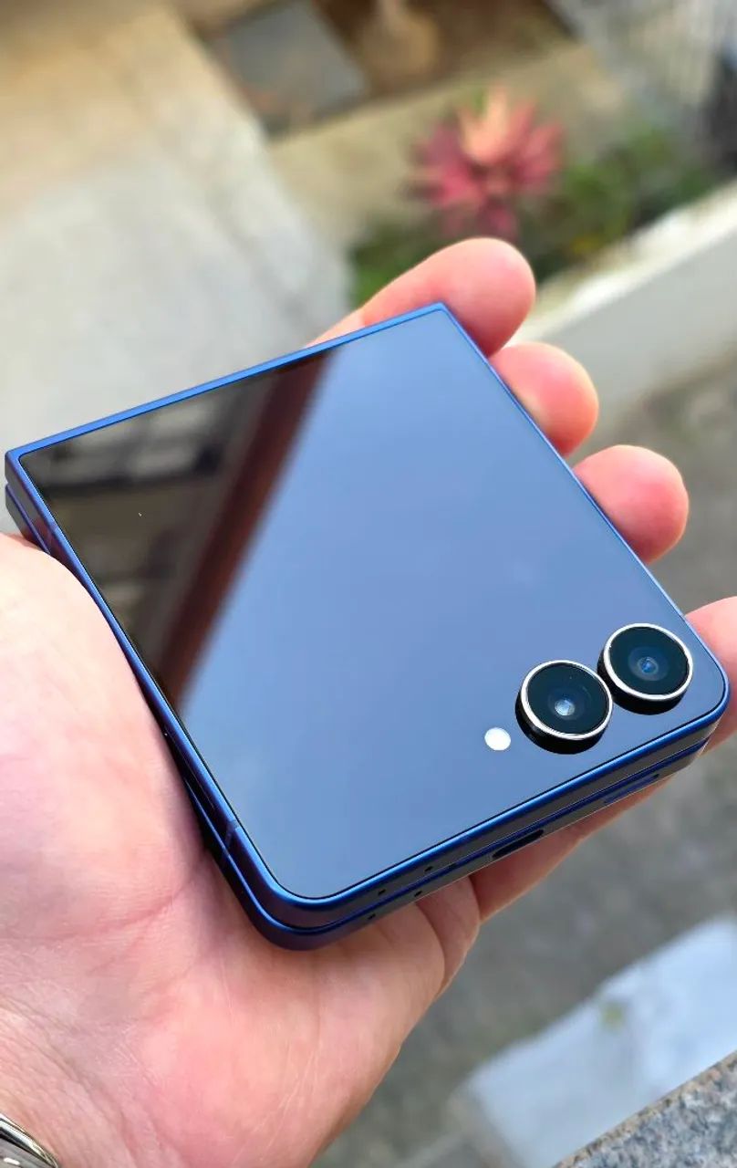 【新品・未開封】CX-01 CX-03 UX-20 Z Flip 7 - impecável - 512gb - Celulares e Smartphones - Centro