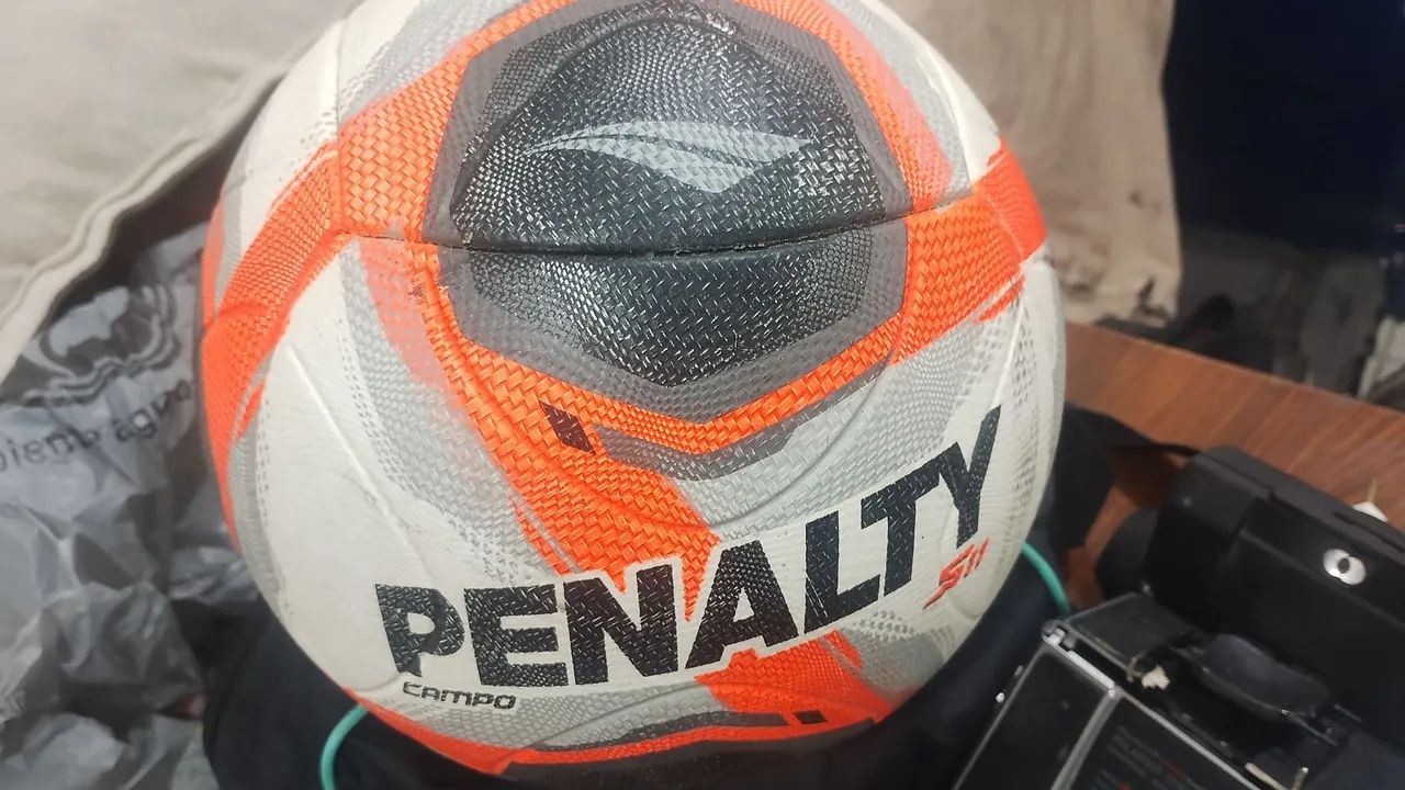 Vendo duas bolas da pênalti  - Foto 4